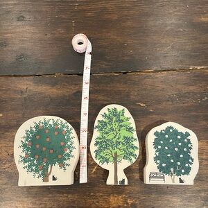 Decorative Wooden Tree Set - Green and Brown